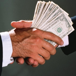 В ДНР начали регистрацию банков