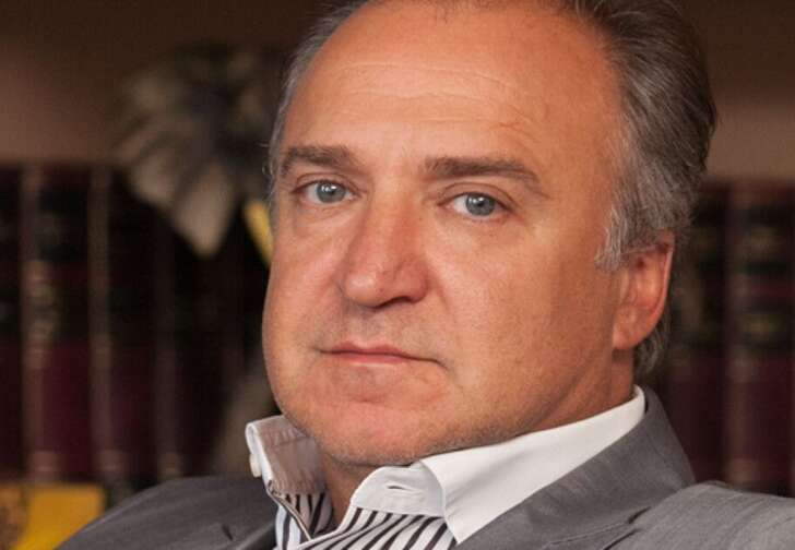 Дніпропетровський «Голохвастов»: як Валерій Шамотій розпродав активи й залишив тисячі людей без зарплат