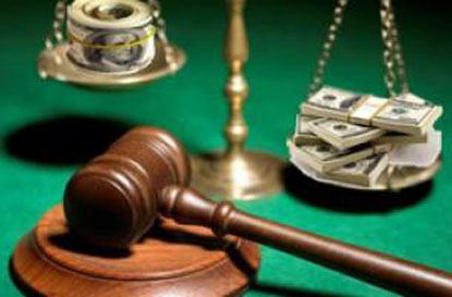 Друзья «семьи» Януковичей прячются от кредиторов в коррумпированных судах