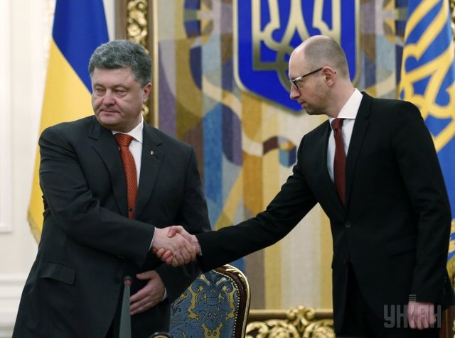 Коалициада: зачем Порошенко и Яценюку новые участники переговоров
