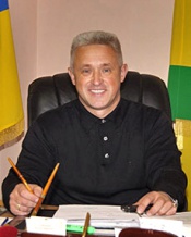 Мэр Коцюбинского Вадим Садовский приватизировал городское общежитие?