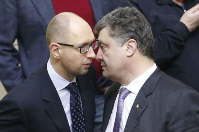 Нова коаліція: чому не домовляються Порошенко і Яценюк