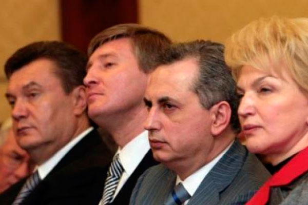 Денис КАЗАНСКИЙ: Донецкие олигархи оказались горсткой ошалевших от жадности поселковых уголовников