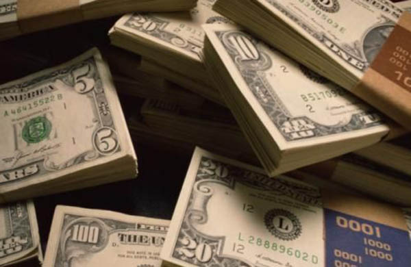 Министерство юстиции “работает” на Фирташа и Левочкина