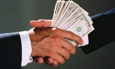 Итоги работы Кабмина: как изменились коррупционные схемы в стране