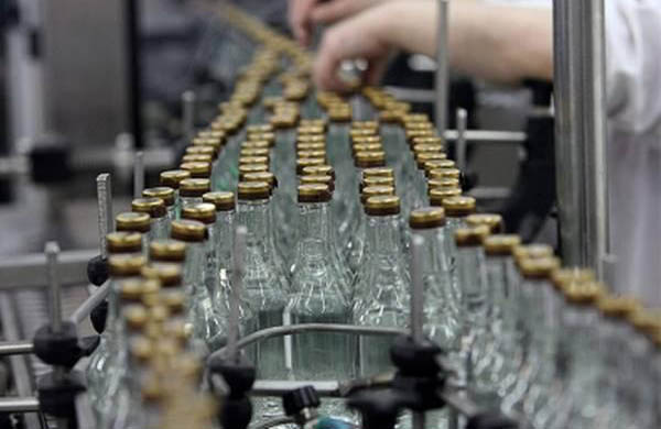 Куда исчезает водочный НДС?