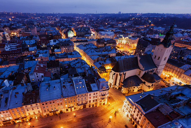 КАК ЛЬВОВ ОБОГНАЛ ОДЕССУ