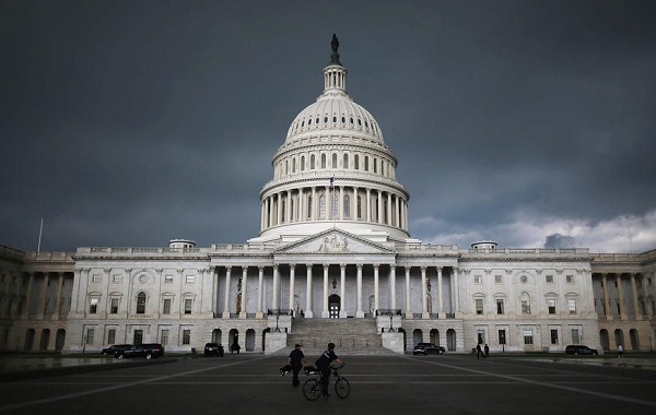 Конгресс США принял законопроект о поддержке Украины