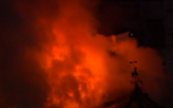 В Киеве загорелся банк - СМИ