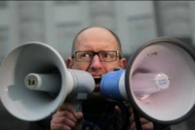 Яценюк ломает систему образования Украины: почему это хорошо