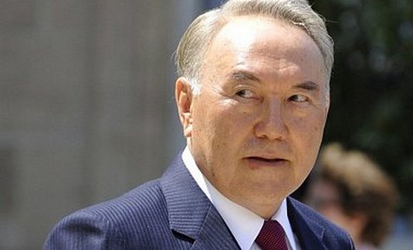 Назарбаев: Казахстан будет поставлять уголь в Украину