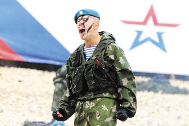 РОССИЙСКАЯ АРМИЯ - ЭТО "СКОТНЫЙ ДВОР", ГДЕ ЦАРЯТ ГОЛОД, НАСИЛИЕ И ПРОСТИТУЦИЯ