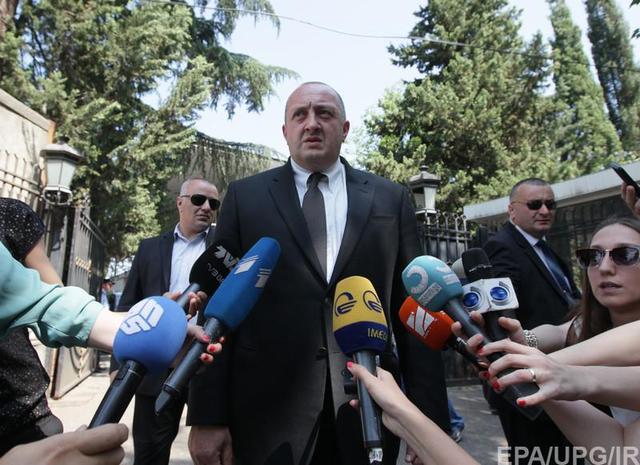 Президент Грузии захотел встретиться с Путиным