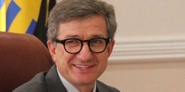 Ренат Ахметов більше не олігарх