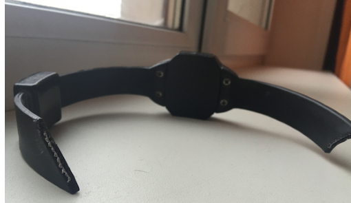 Навальный срезал электронный браслет и отказался соблюдать условия домашнего ареста