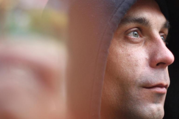 В ДОНЕЦКЕ БОЕВИКИ ПОХИТИЛИ КОРРЕСПОНДЕНТА "ЗЕРКАЛА НЕДЕЛИ"