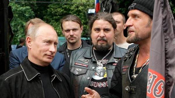 В Москве появится штатный Антимайдан, организуют «Хирург» и беглые менты Януковича