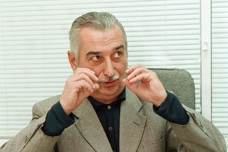 Внук Сталина назвал Путина "безмозглым" и осудил аннексию Крыма