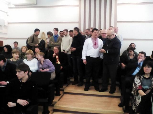 Краматорские депутаты отказались лишить Кобзона звания почетного гражданина города