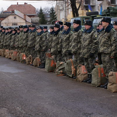 Військкомати викликають чоловіків, які не підлягають мобілізації