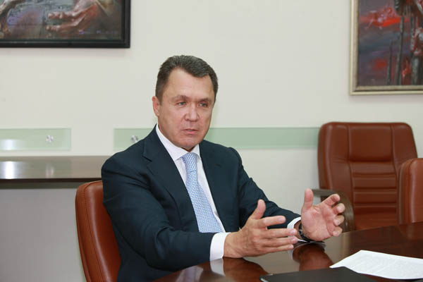Владимир Семиноженко: Нужно жить своим умом, строить страну, исходя из своих интересов