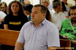 ВОЛИНСЬКИЙ ДЕПУТАТ КАЖЕ, ЩО В УКРАЇНІ - ГРОМАДЯНСЬКА ВІЙНА