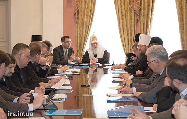 Всеукраинский Совет Церквей призвал граждан принять участие в обороне Родины