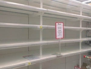 Революция достоинства: во львовских магазинах началась паника