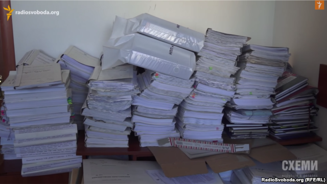 Жодна справа за «межигірськими» документами за рік не передана до суду – «Схеми»