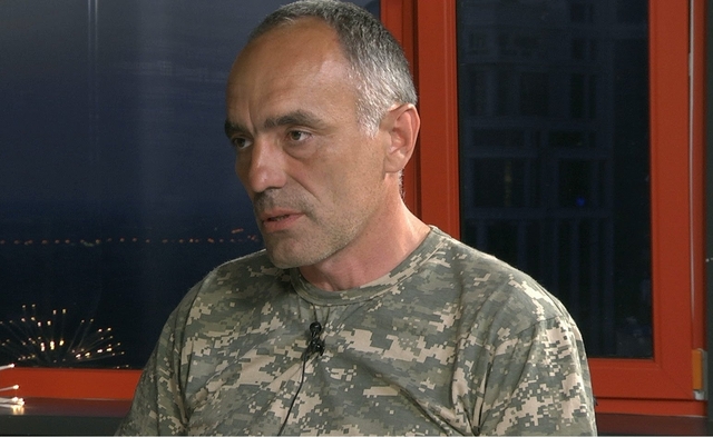 Касьянов: Либо Порошенко поменяет начальника Генштаба, либо уйдет сам