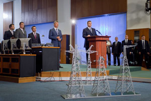 УкрЭнерго объявил о повышении цен на электроэнергию с 2015 года и запрете экономителей