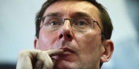 Юрій Луценко: Мені також інколи гидко бути клоуном в шапіто