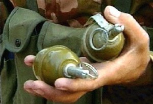 Пьяный «ополченец» кинул гранаты под автомобиль Плотницкого