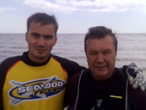 Політолог розказав, що зі смертю Януковича-молодшого “не так”