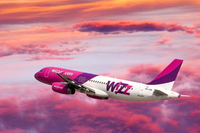 У Яценюка попытаются вернуть Wizz Air в Украину