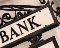 Зачем государство “кормит” коммерческие банки из бюджета?