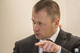 В одном письме 30 ошибок: Заксобрание проверит на грамотность единоросса Семеновых