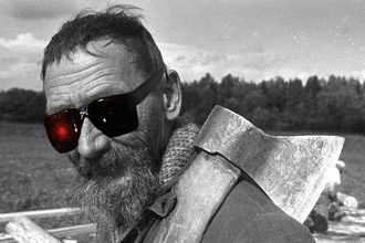 Свирид Опанасович: Путін готов защищать вверенную єму тайгу всємі імеющіміся средствамі