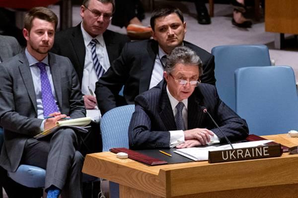 Лучший министр иностранных дел для Петра Порошенко - он сам?