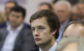 Син Президента України потрапив у аварію в центрі столиці (фото)