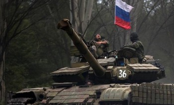 Російські танки перетнули український кордон