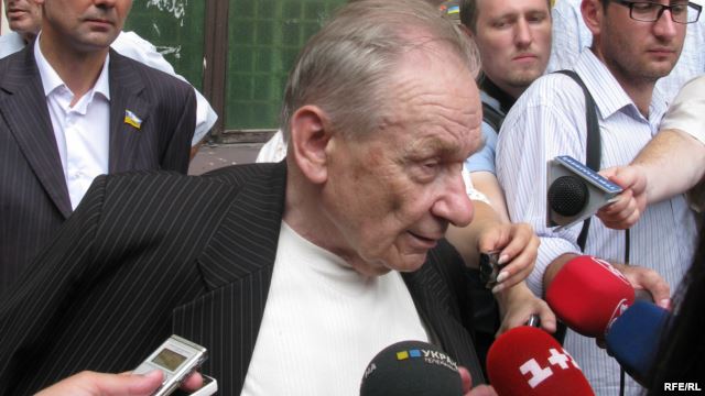 Освободиться от мерзкого большевизма