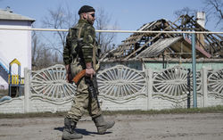 Боевики удерживают в донецком архиве еще более 30 военнопленных