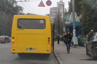 Новые правила для киевских маршруток: перевозчикам придется купить новые автобусы и объявлять остановки (инфографика)