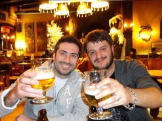 Дети нардепов пьют шампанское за 4000 грн и живут на берегу Ривьеры