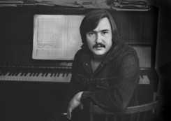 ПРОКУРАТУРА ЗАЯВИЛА, ЩО КОМПОЗИТОРА ВОЛОДИМИРА ІВАСЮКА ВБИВ КДБ