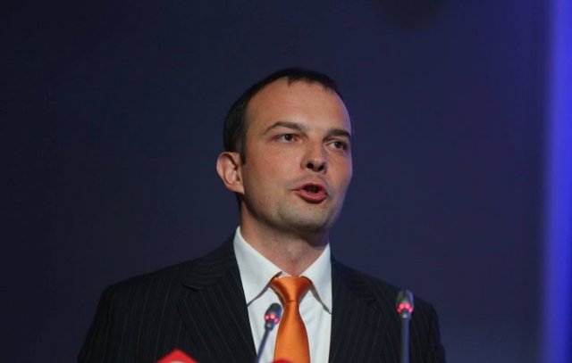 Егор Соболев хочет люстрировать Президента