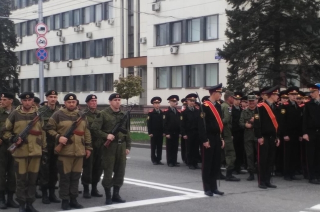 В Донецке и Луганске боевики провели репетицию парада