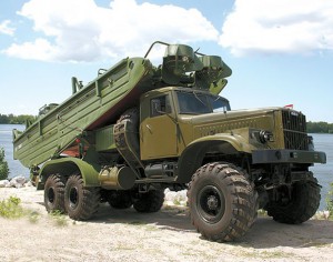 Из России на Донбасс перебрасываются военные катера и понтоны