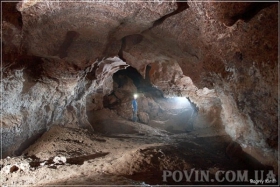 Фірму Юри Єнакіївського-Азарова переписали на менеджера парламентських «тушок»